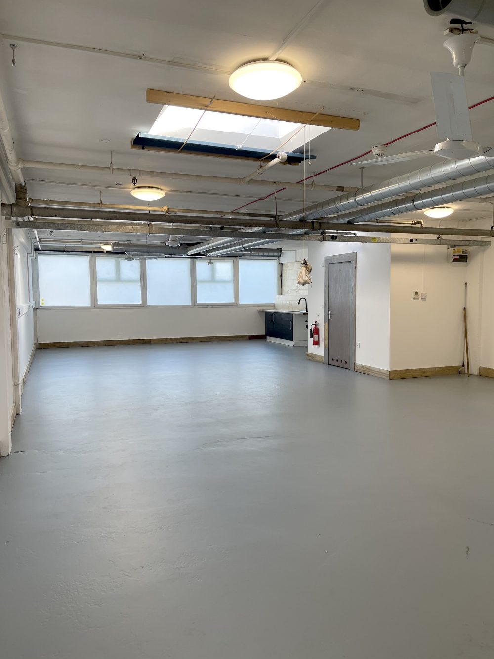 Art Studio to rent for artists 3