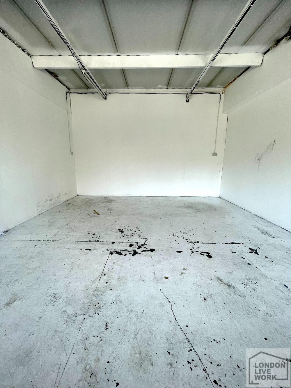 Art : Creative Studio to Rent in Warehouse in Hackney Wick 9