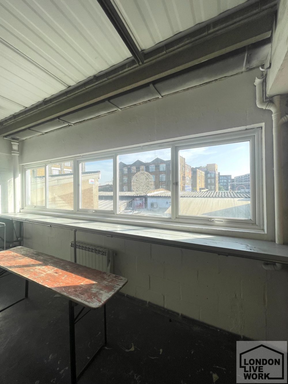 Art : Creative Studio to Rent in Warehouse in Hackney Wick 9