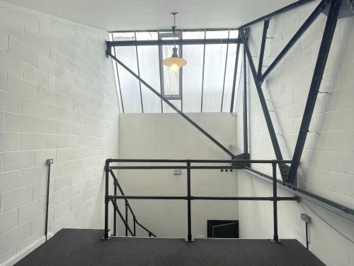 Art : Creative Studio to Rent in Warehouse in Hale Studios N17 6