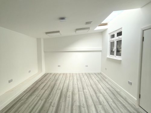 Art studio : creative workspace available to rent 1 min from Hackney Wick Station, Main Yard E9 Wallis Road,2