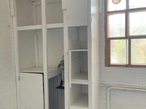 Artist studio space to rent in warehouse in Markfield Road, N15 Seven Sisters 3