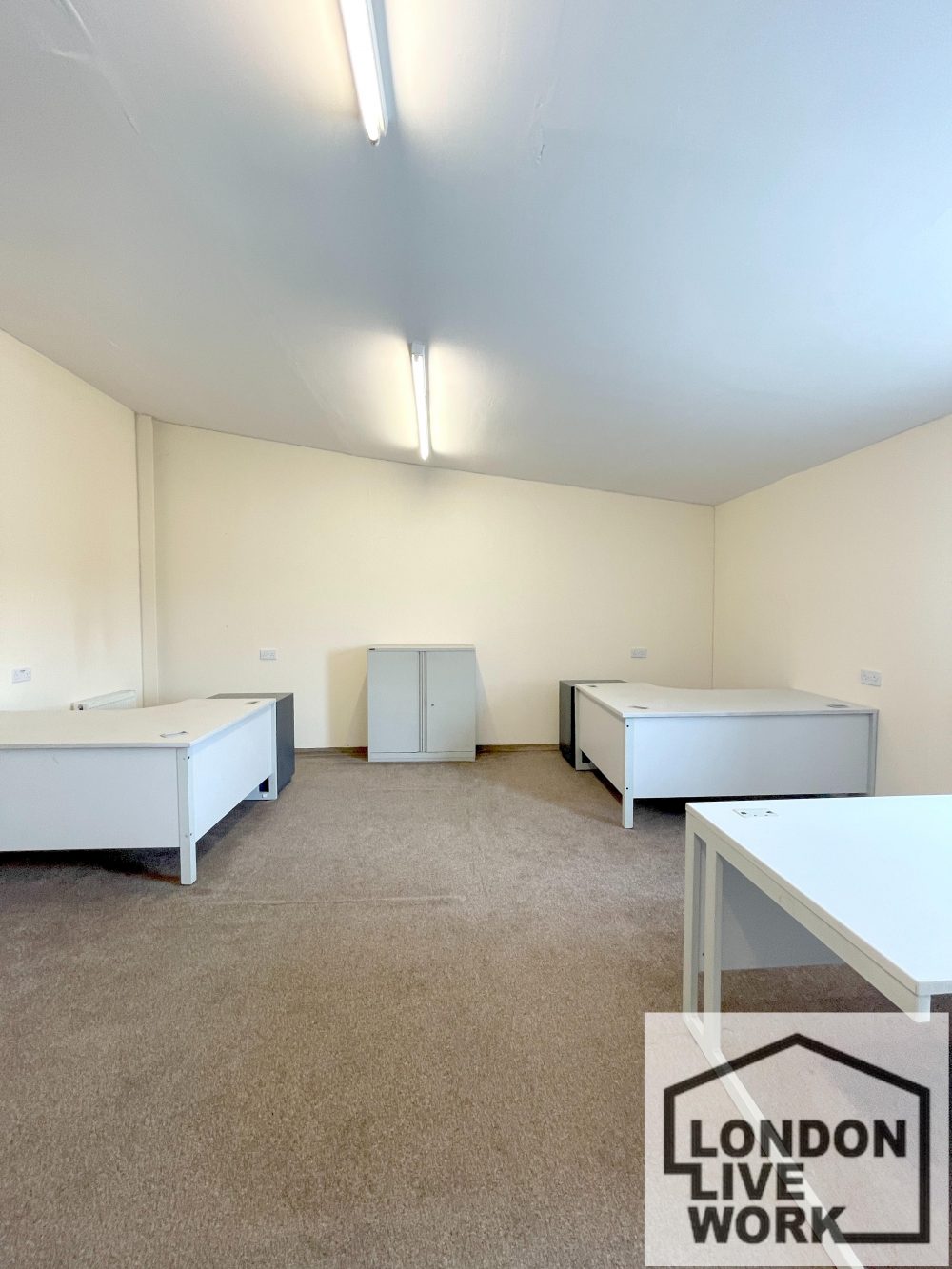 Creative Work studio with 24 hour access  located in Raven Road, E18 South Woodford 5